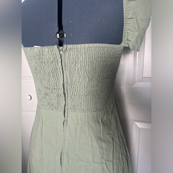 NWT Sage Green on/ off shoulder Dress - Picture 9 of 14